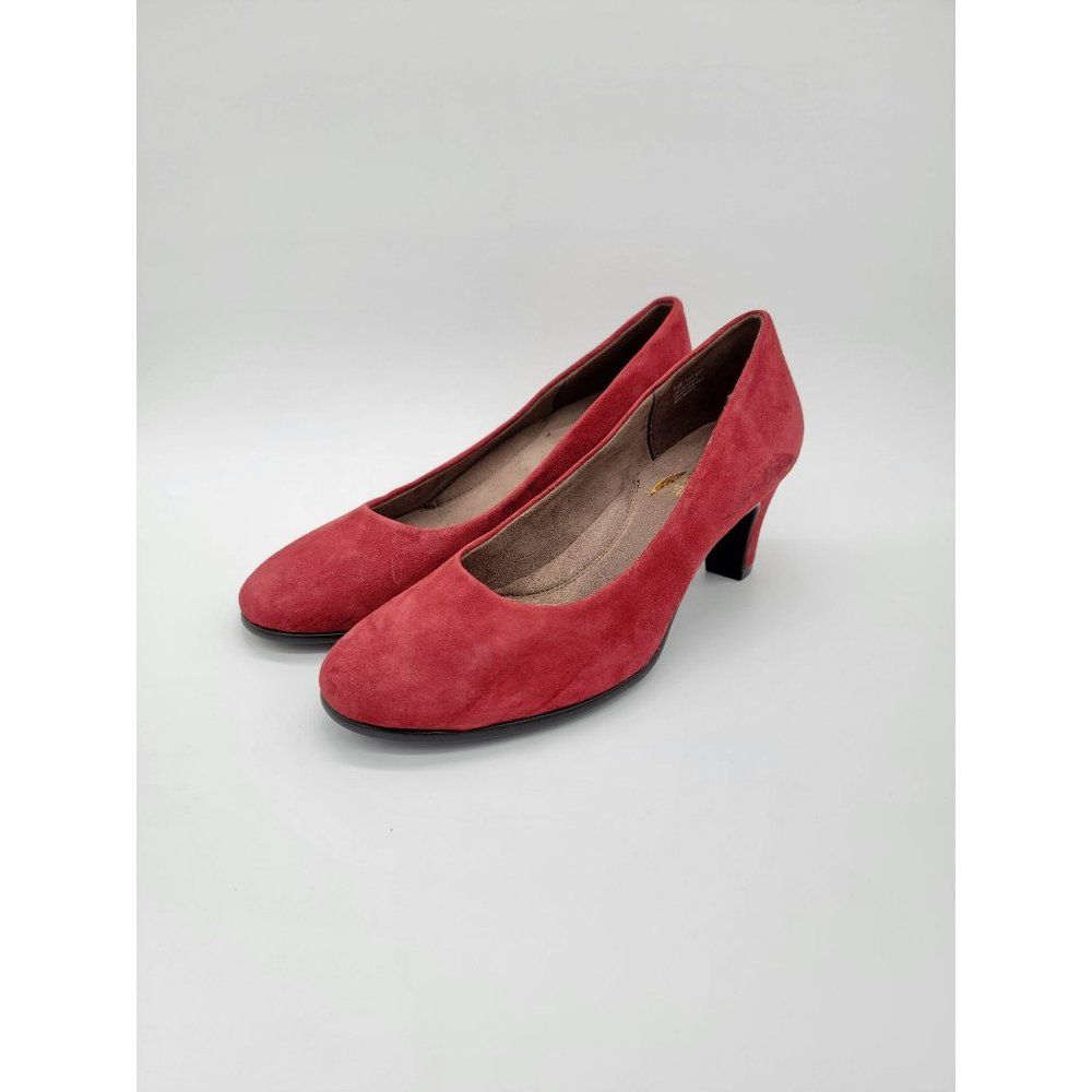 Aerosoles By Heelrest Womens Size 7.5 M Red Hot Suede Heels